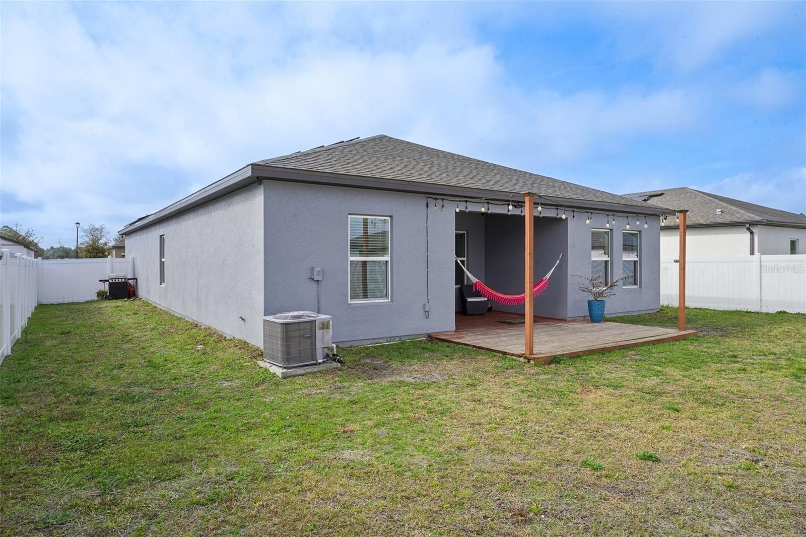 FERNANDA PLACE PH 1 - Residential