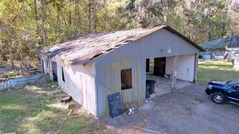 A home in BROOKSVILLE