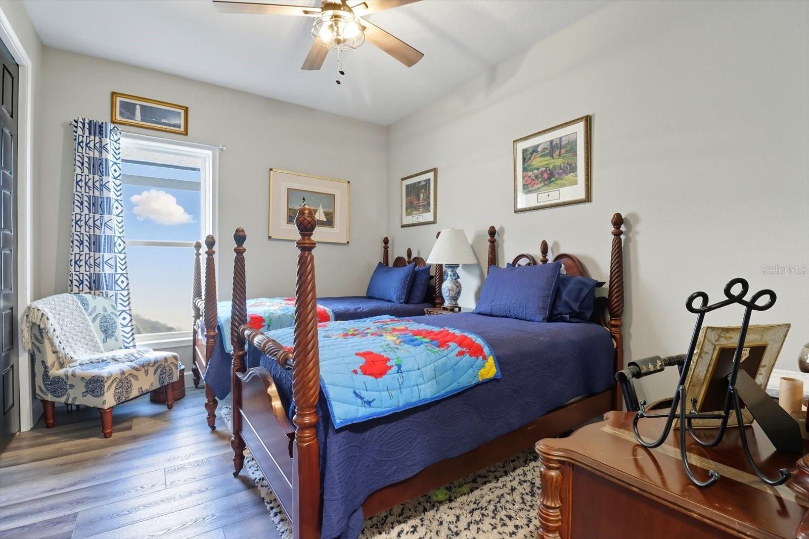 MOORINGS/POINT OWOODS PH 03 - Residential