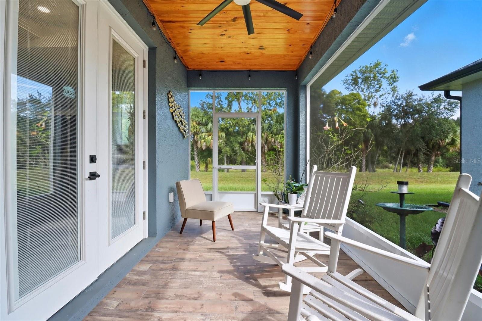 MOORINGS/POINT OWOODS PH 03 - Residential