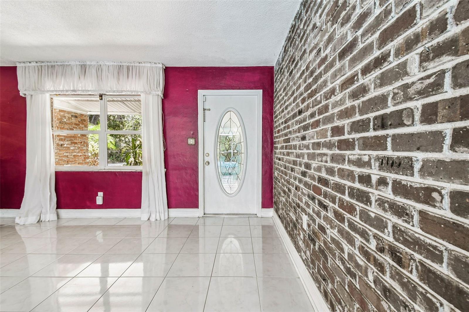 WOODBERRY & COTTAGEWOOD OAKS AREA - Residential