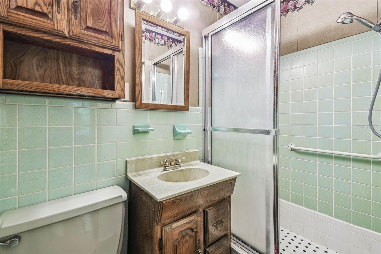 WOODBERRY & COTTAGEWOOD OAKS AREA - Residential