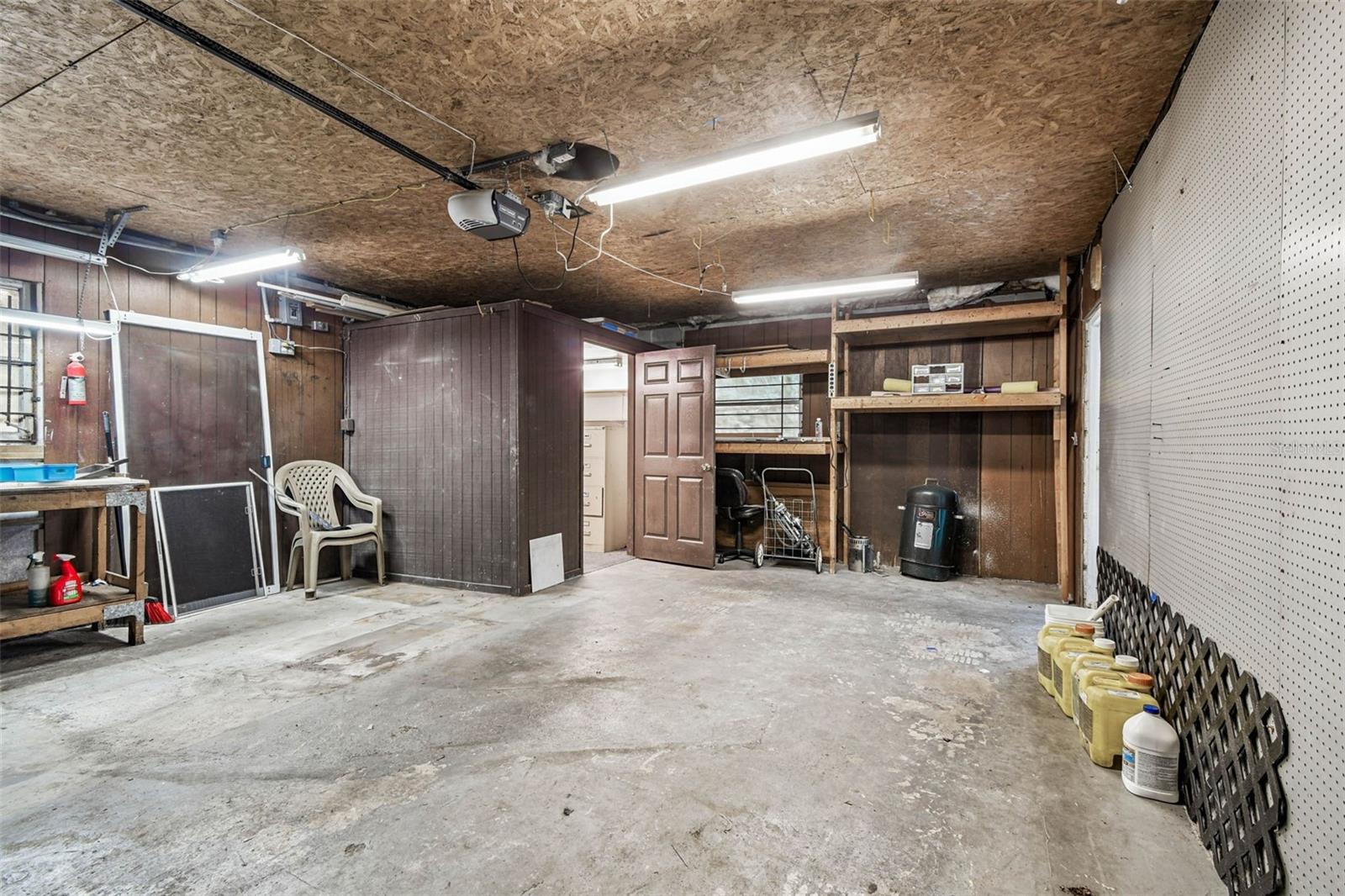 WOODBERRY & COTTAGEWOOD OAKS AREA - Residential