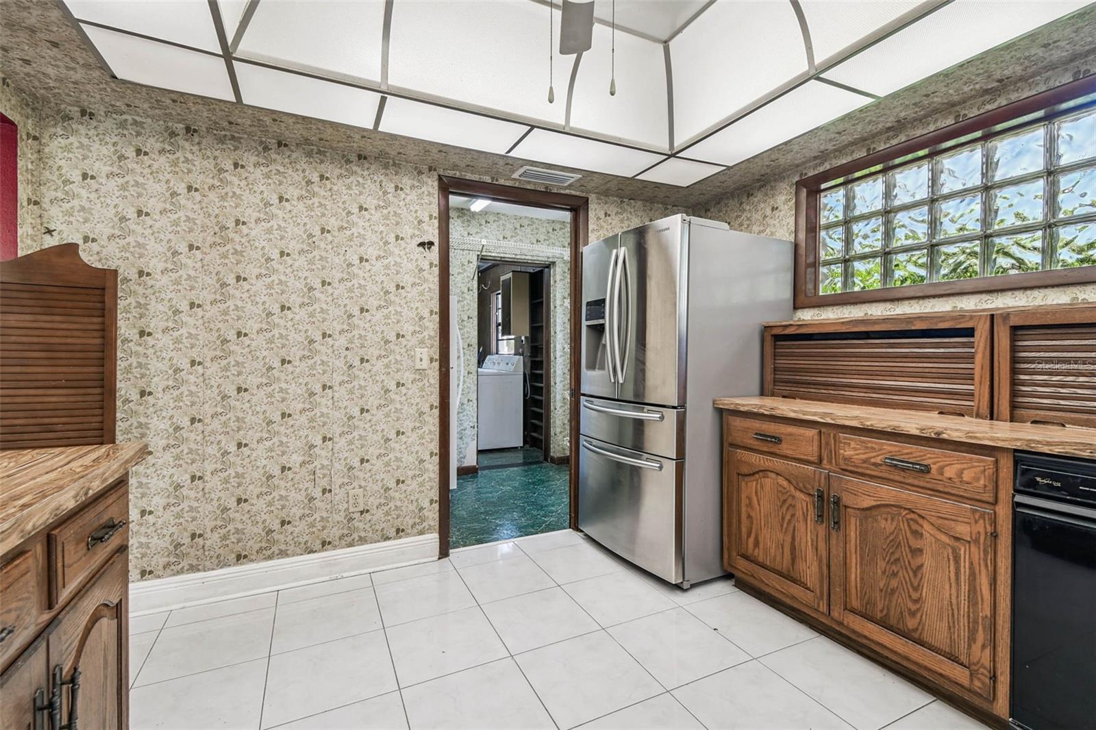 WOODBERRY & COTTAGEWOOD OAKS AREA - Residential
