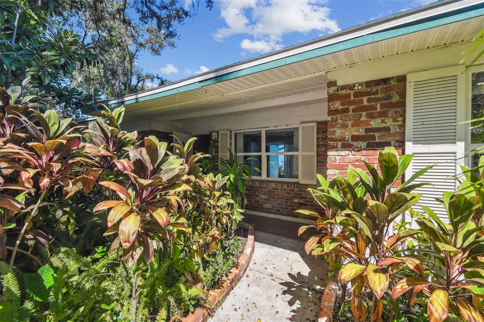 WOODBERRY & COTTAGEWOOD OAKS AREA - Residential