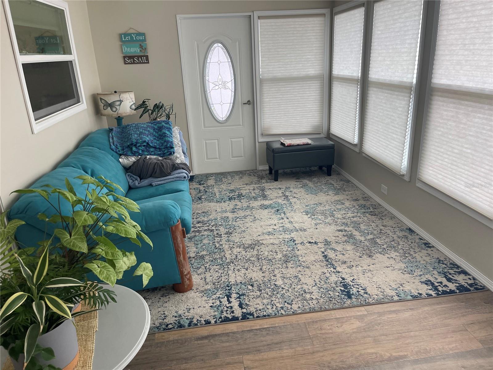 SUN VALLEY MOBILE HOME PARK - Residential Lease