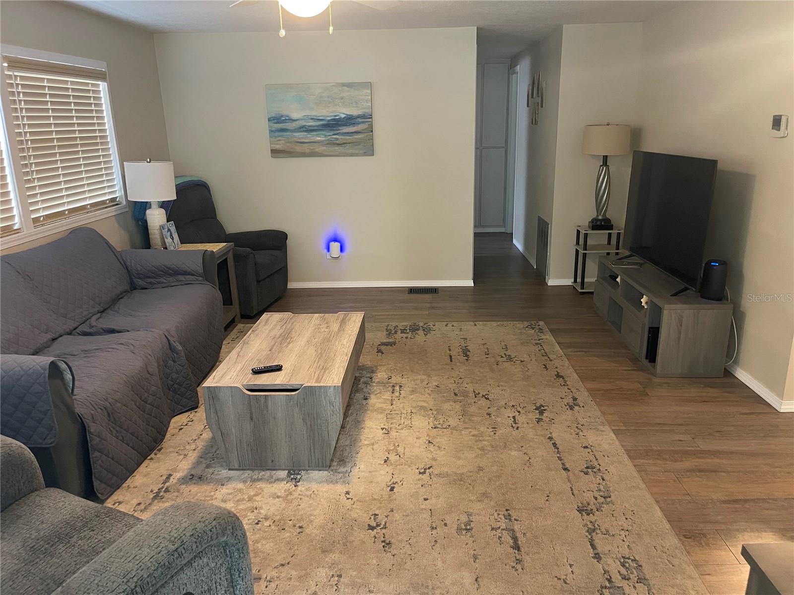 SUN VALLEY MOBILE HOME PARK - Residential Lease