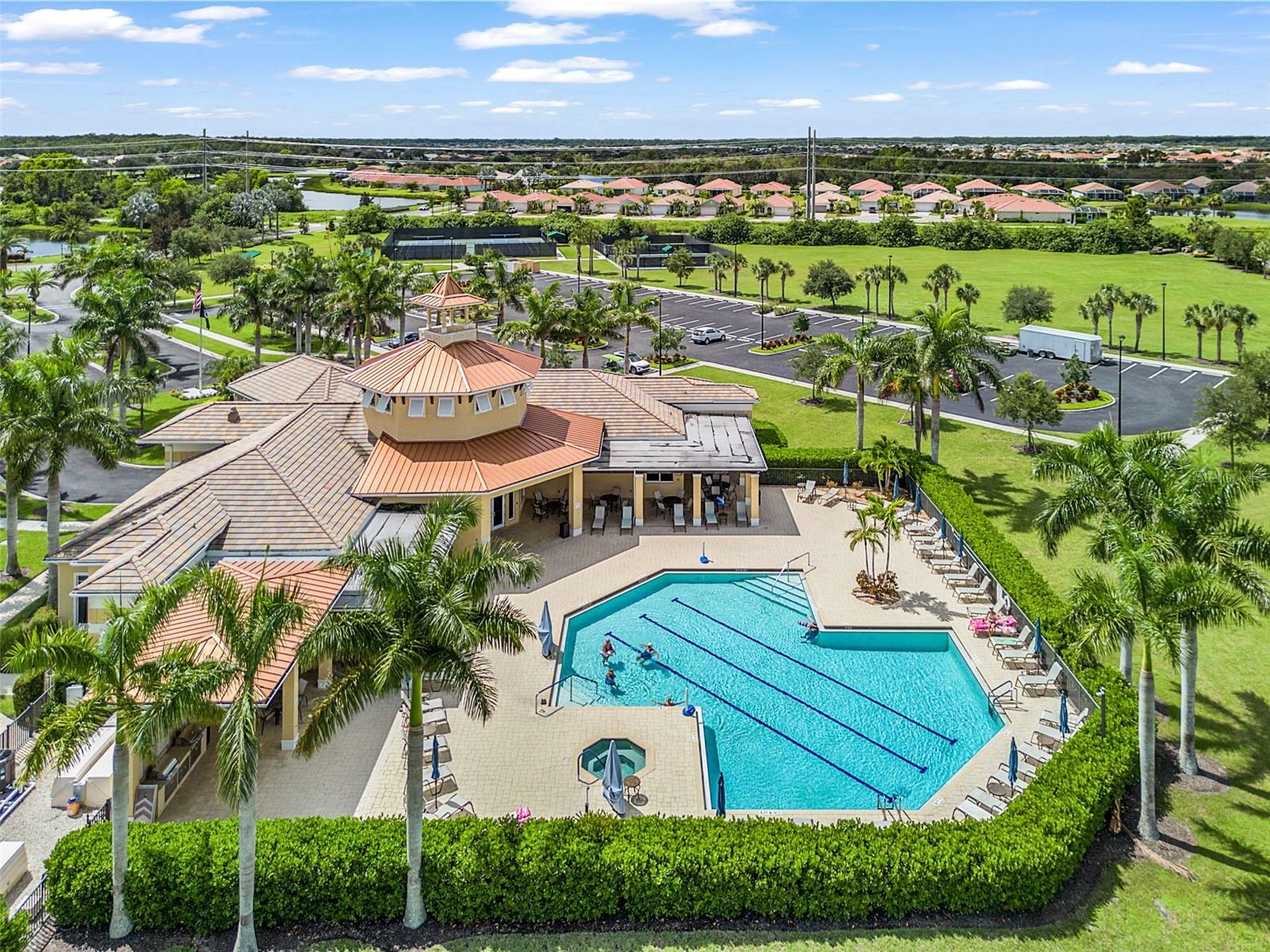 CASCADES/RIVER HALL PH 1B - Residential