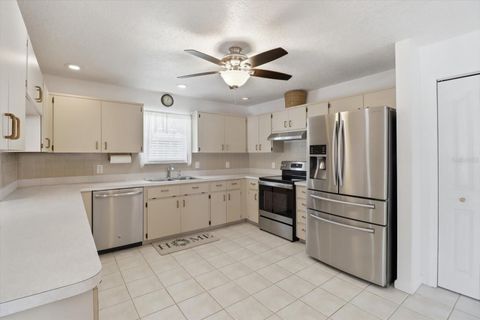Tiny photo for 1931 NW 18th Street, Crystal River, FL 34428 (MLS # TB8506616)