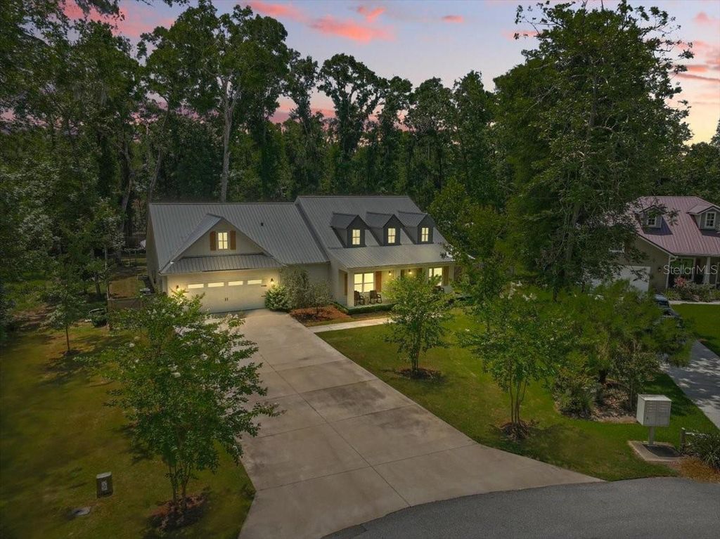 Photo of 9061 Katherine Way, Fanning Springs, FL 32693 (MLS # GC539633)