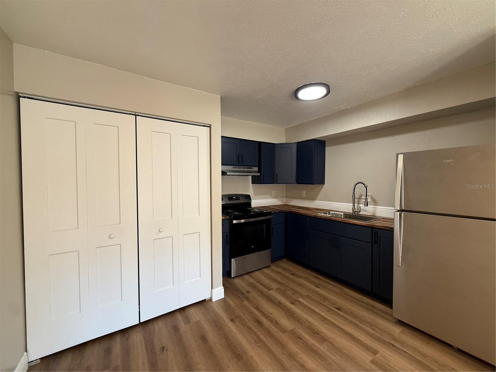 3900 SE 17TH COURT