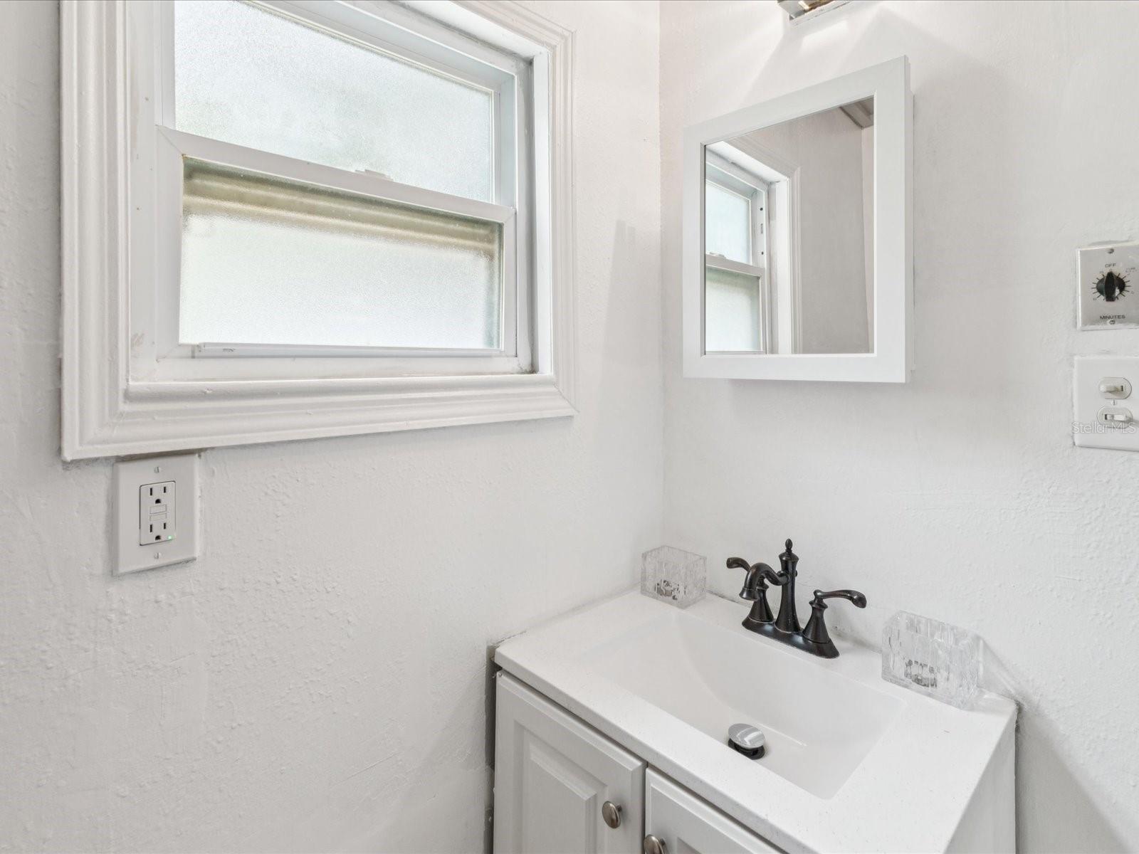 WESTSHORE ESTATES SOUTH 1ST AD - Residential