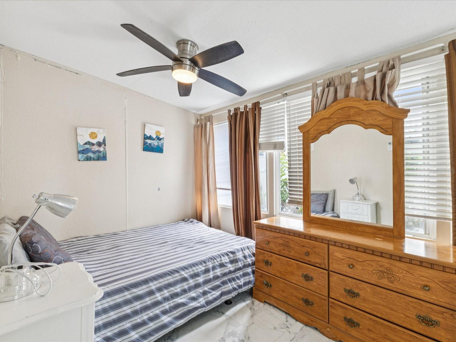 WESTSHORE ESTATES SOUTH 1ST AD - Residential