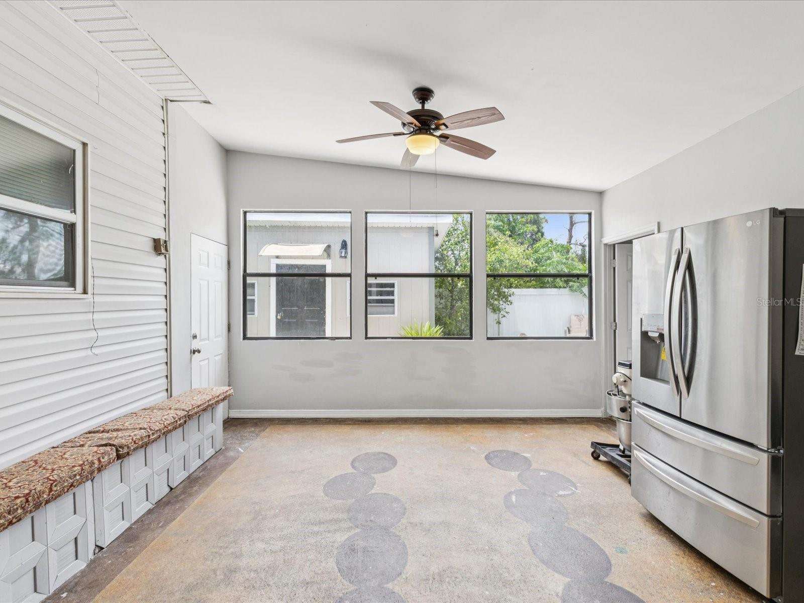 WESTSHORE ESTATES SOUTH 1ST AD - Residential