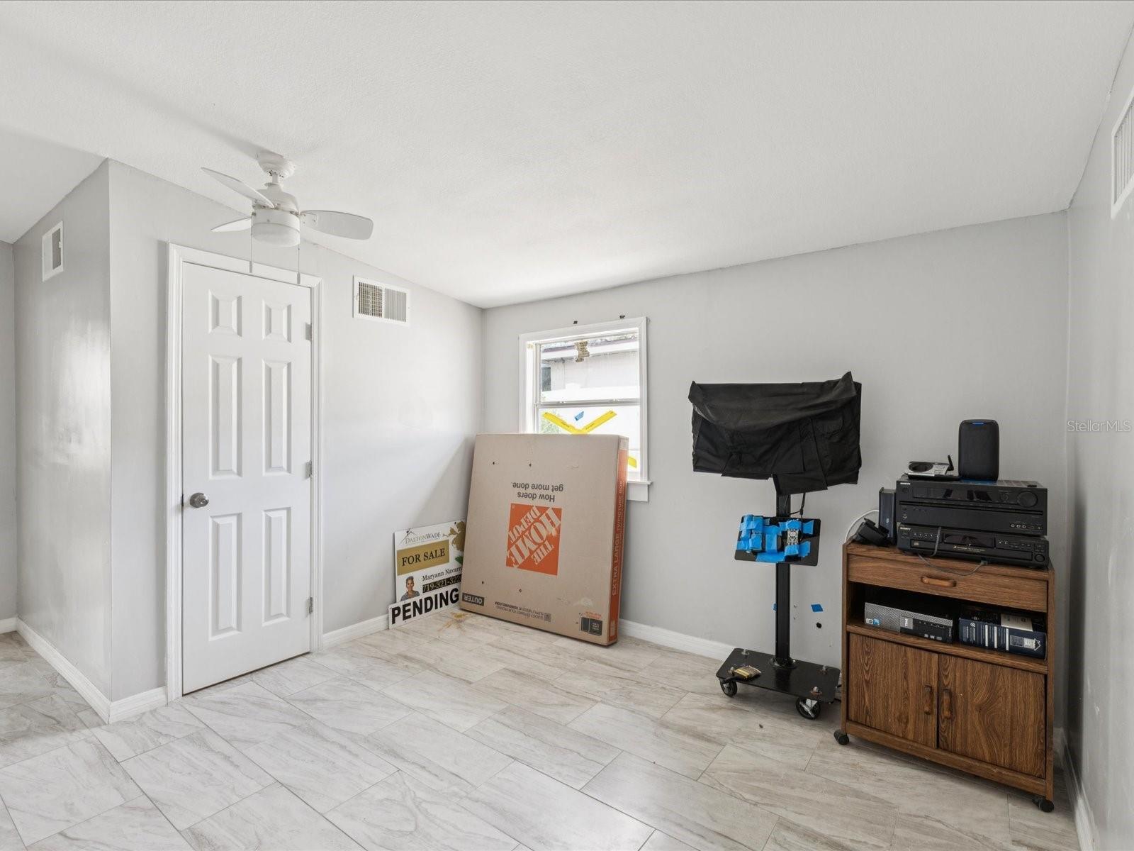 WESTSHORE ESTATES SOUTH 1ST AD - Residential