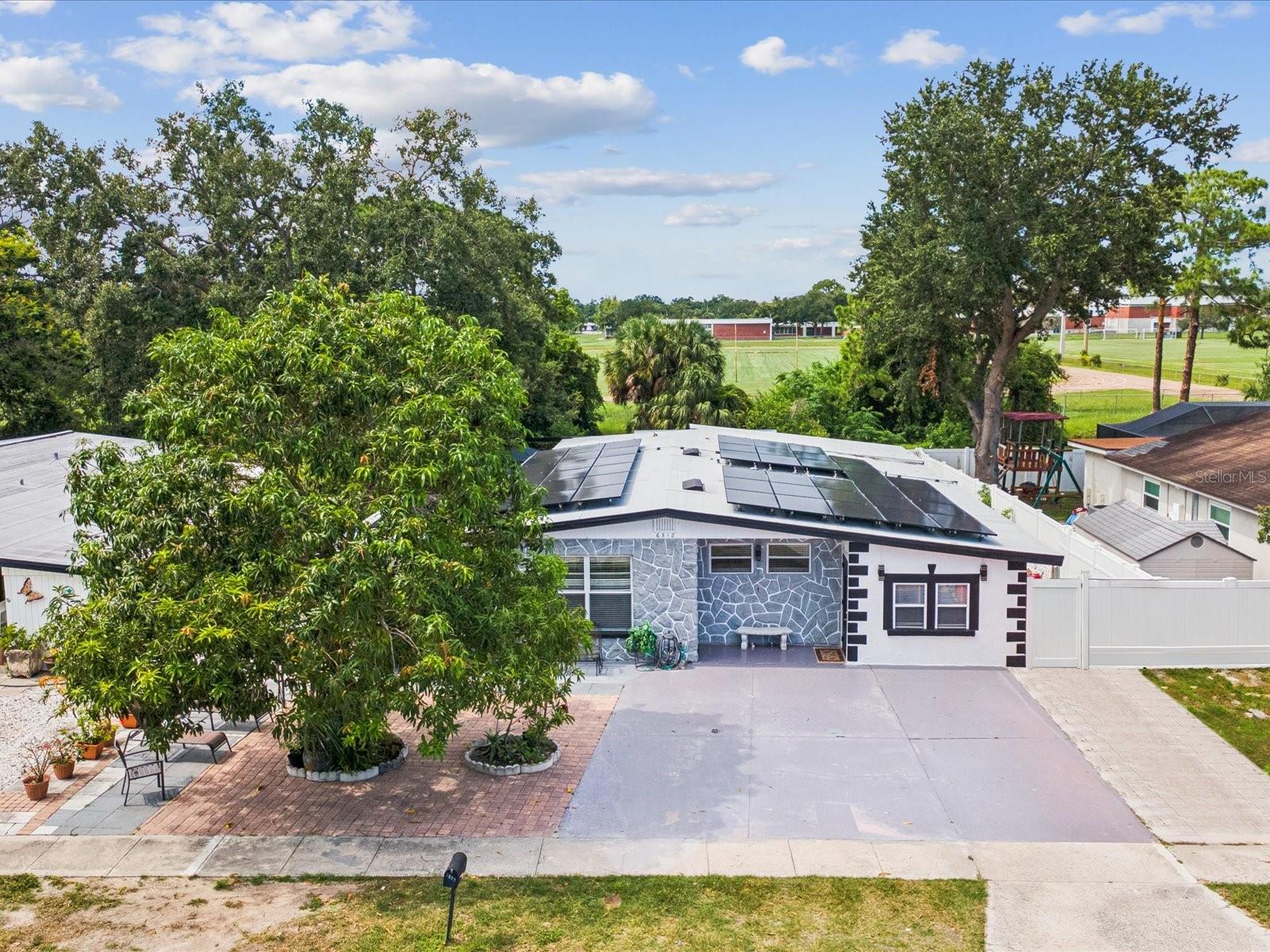 WESTSHORE ESTATES SOUTH 1ST AD - Residential