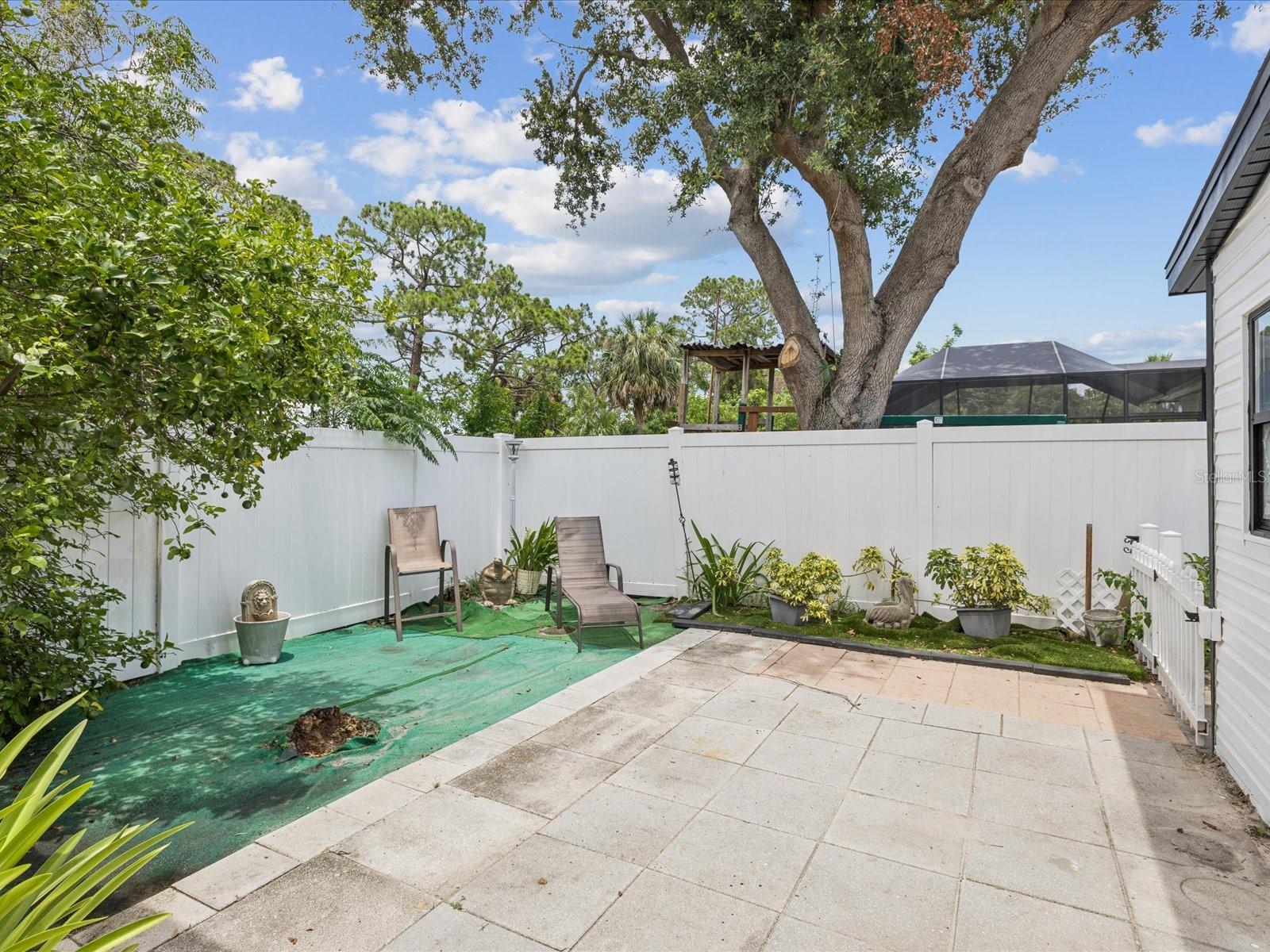 WESTSHORE ESTATES SOUTH 1ST AD - Residential