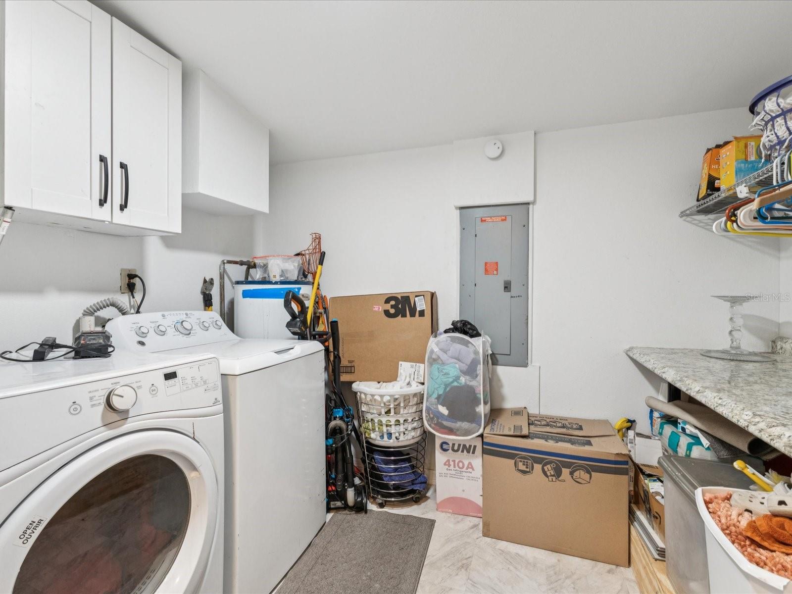 WESTSHORE ESTATES SOUTH 1ST AD - Residential