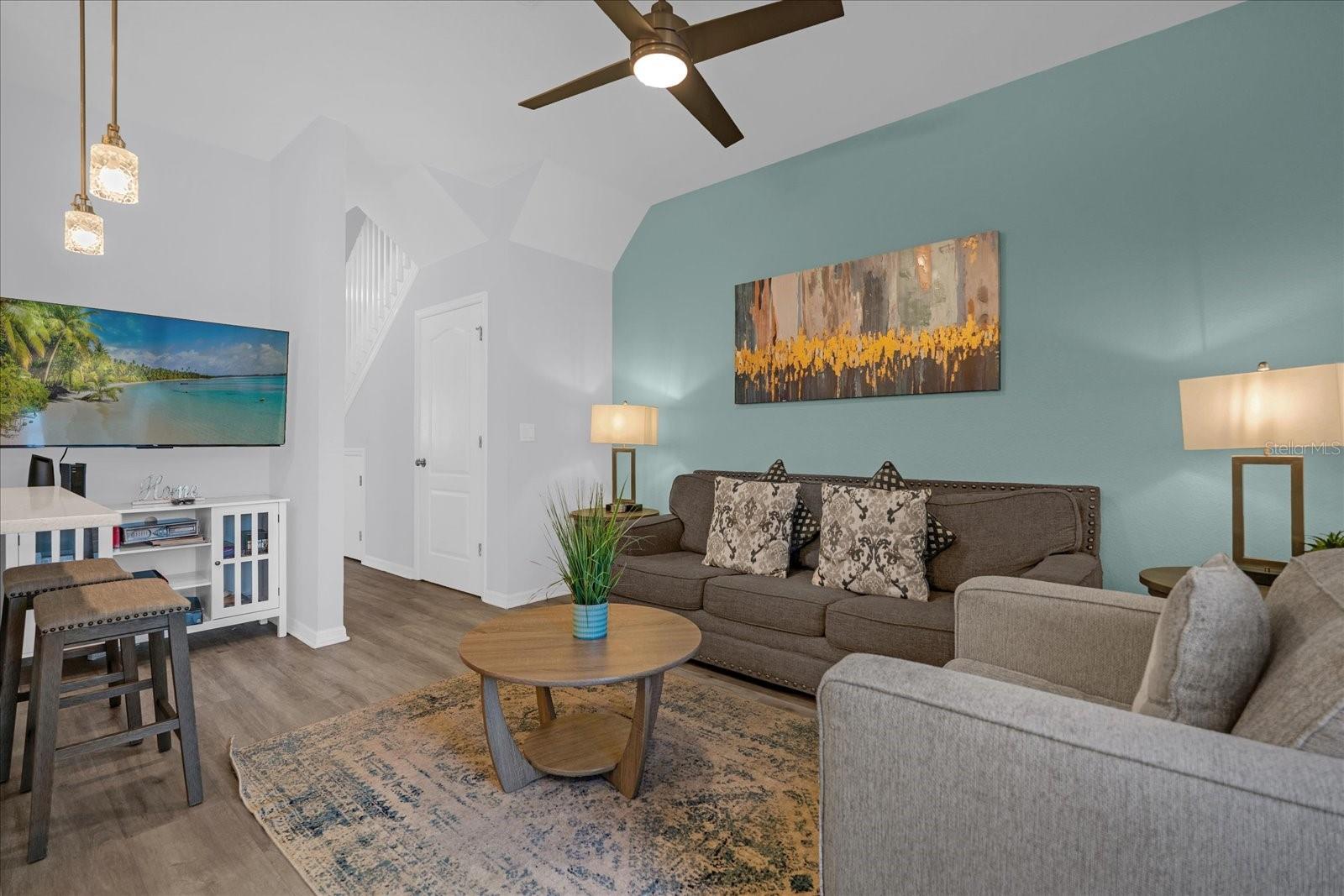 2479 CARAVELLE CIRCLE