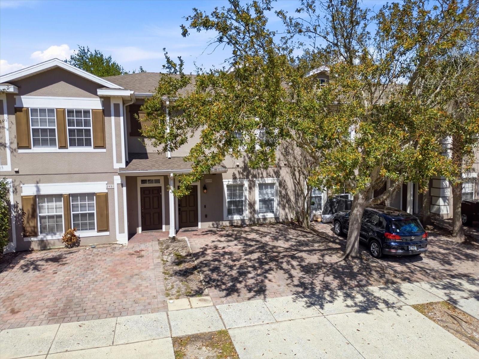 2479 CARAVELLE CIRCLE