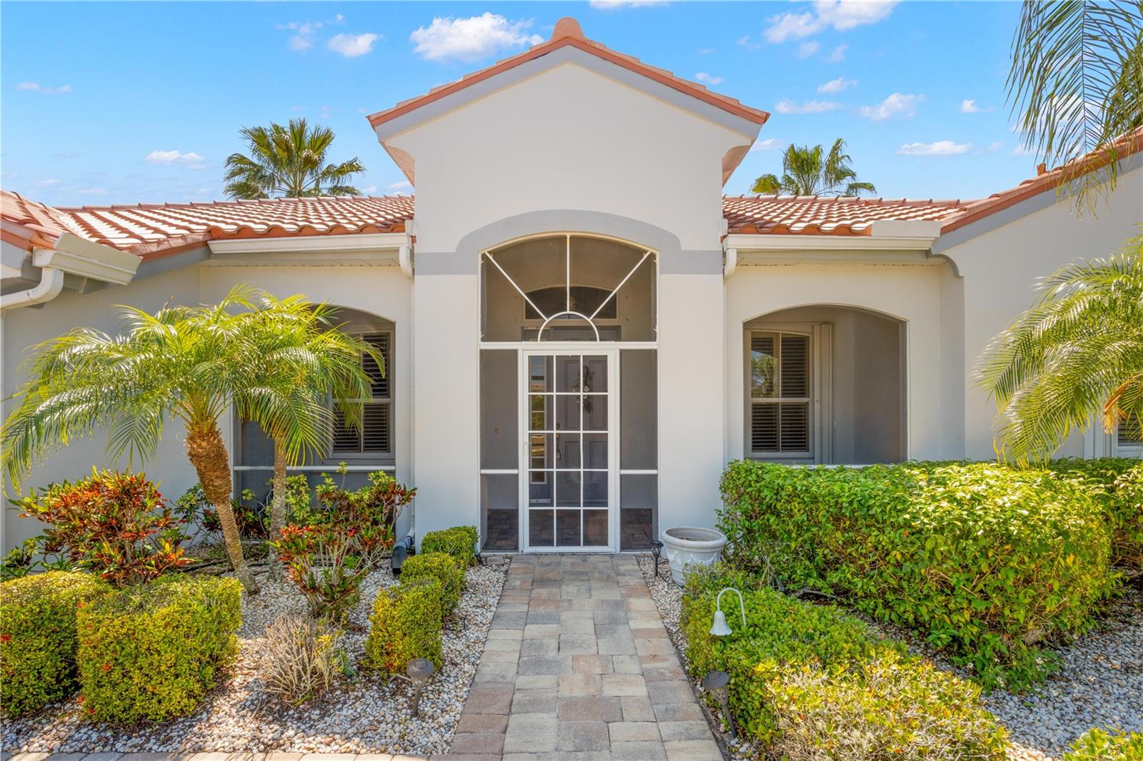 1305 CRYSTAL GREENS DRIVE, SUN CITY CENTER, FL, 33573 4 1305 CRYSTAL GREENS DRIVE