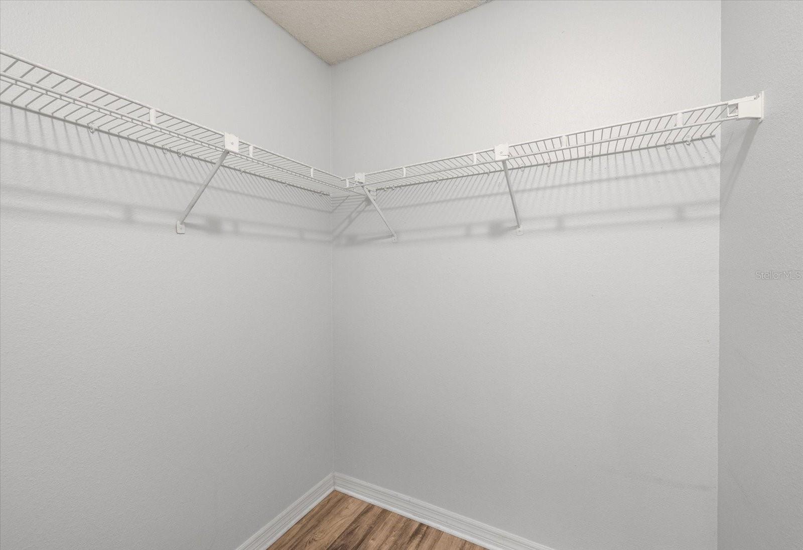 FOUNTAINS OF COUNTRY - Residential