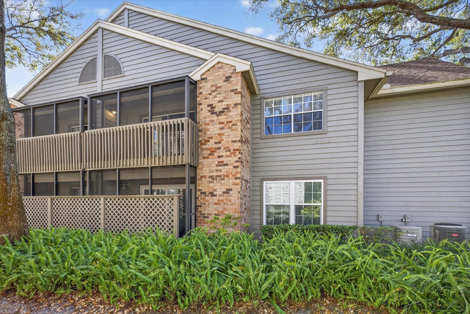 FOUNTAINS OF COUNTRY - Residential