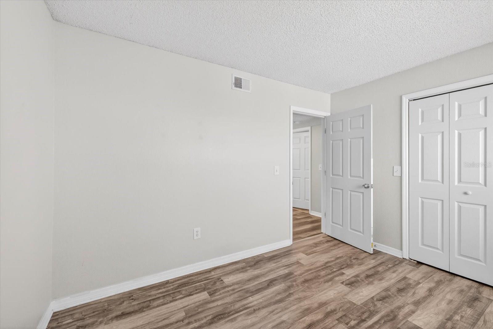 FOUNTAINS OF COUNTRY - Residential