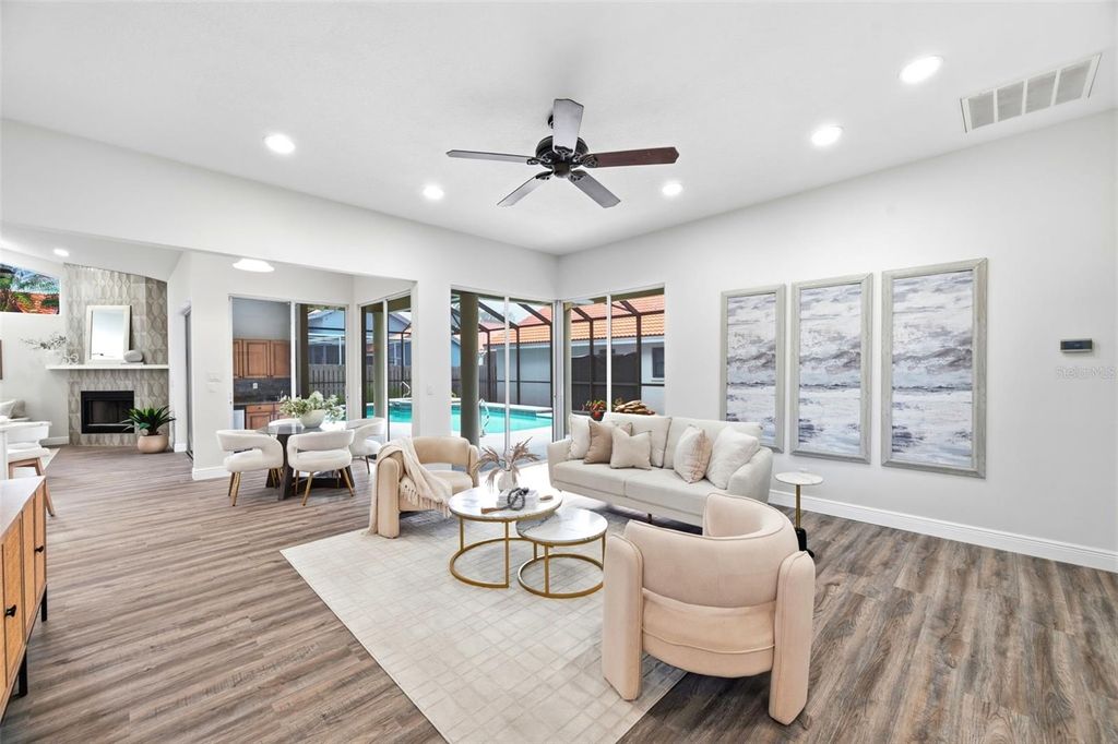 Photo of 980 Live Oak Avenue NE, St Petersburg, FL 33703 (MLS # TB8526964)