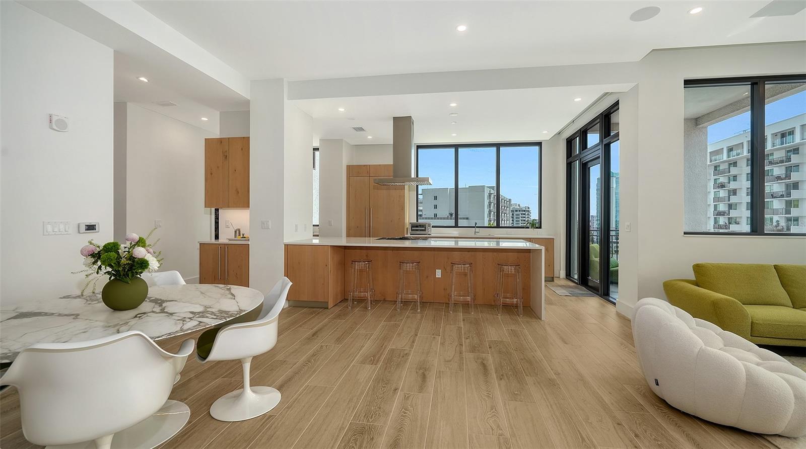 THE DEMARCAY - Residential