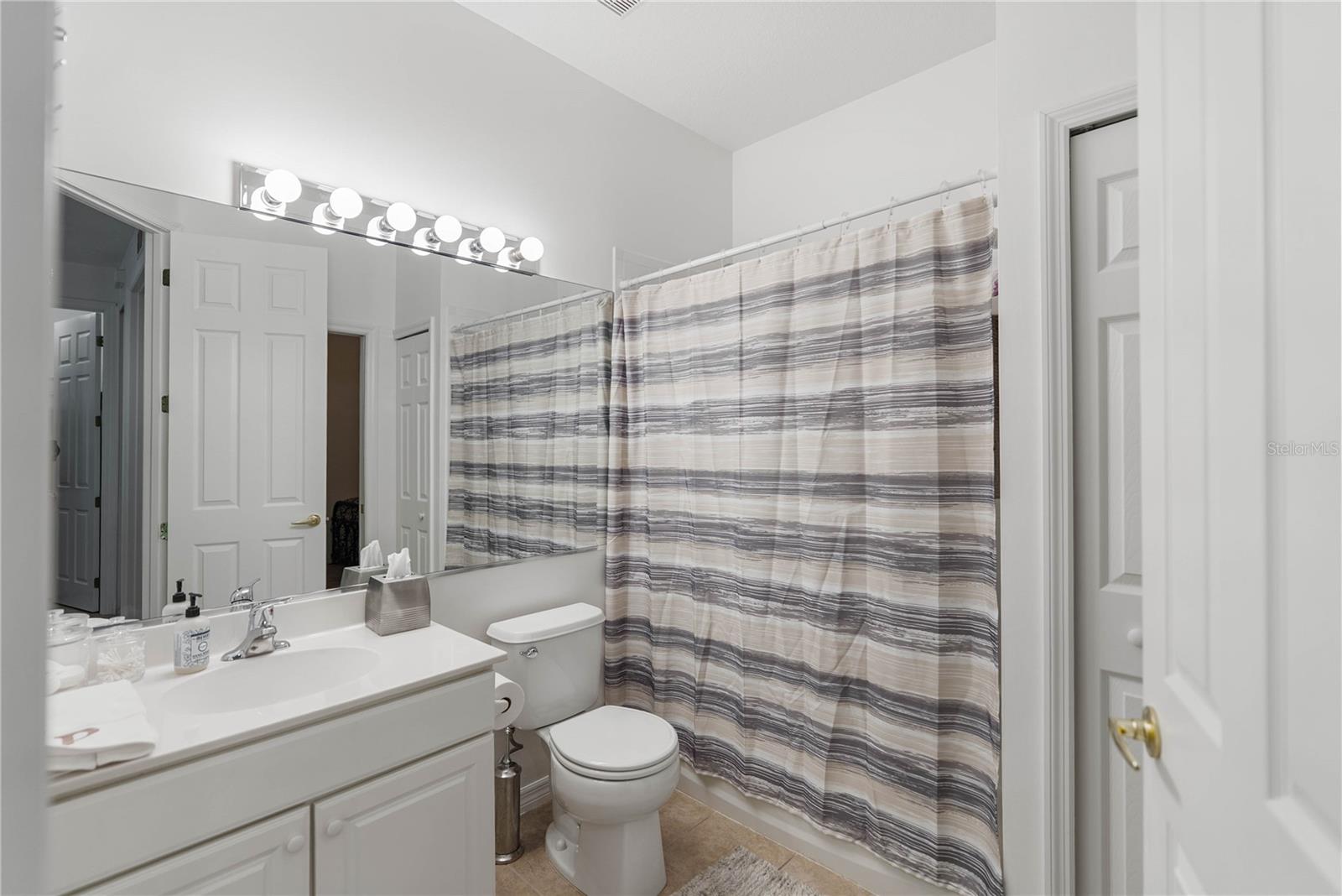 ARIELLE/PALMER RANCH SEC 03 P - Residential