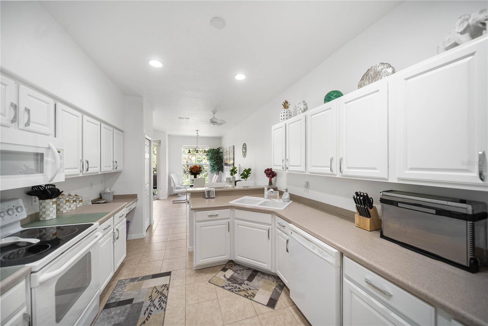 ARIELLE/PALMER RANCH SEC 03 P - Residential