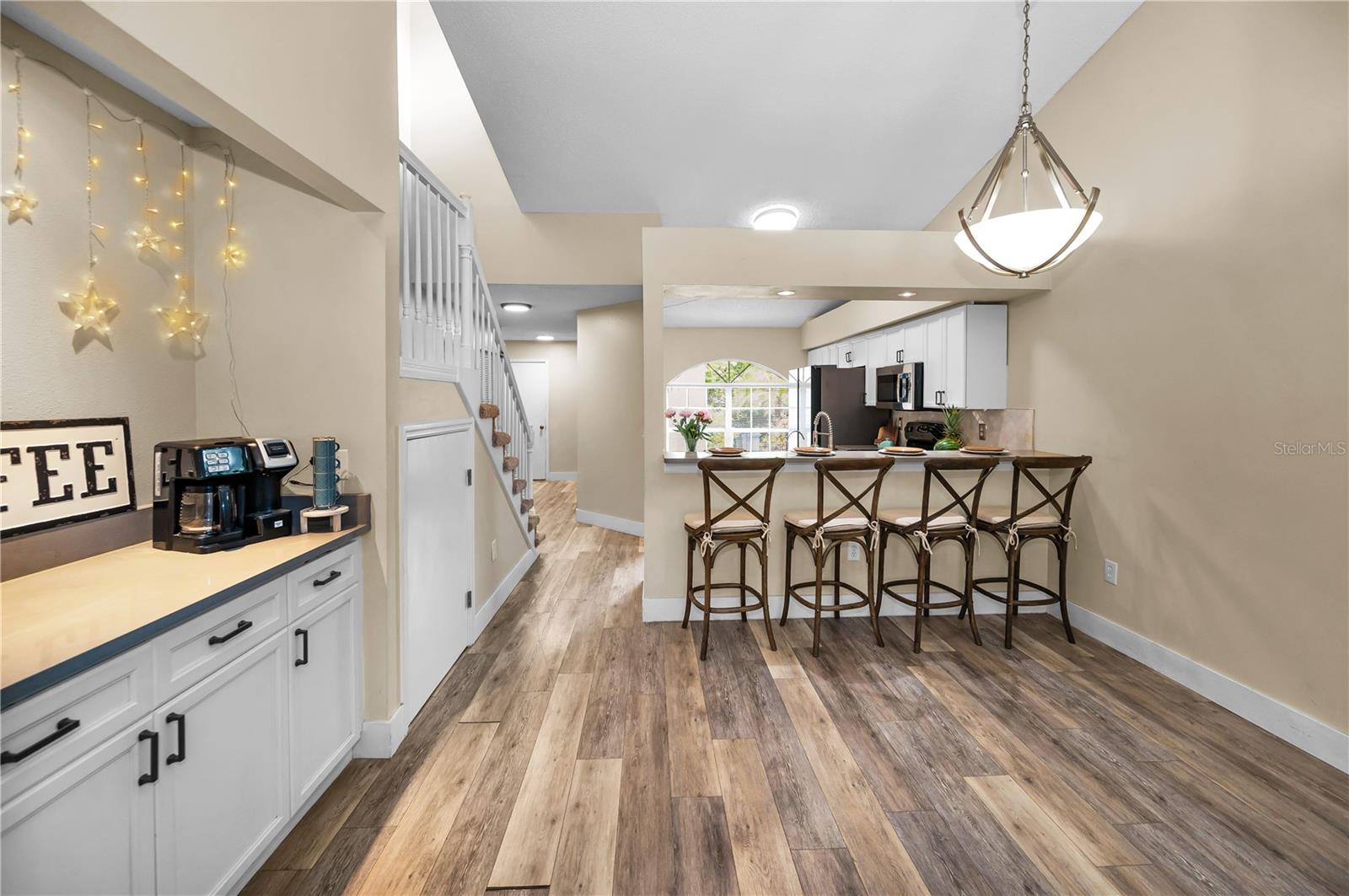 2555 NORTHFIELD LANE