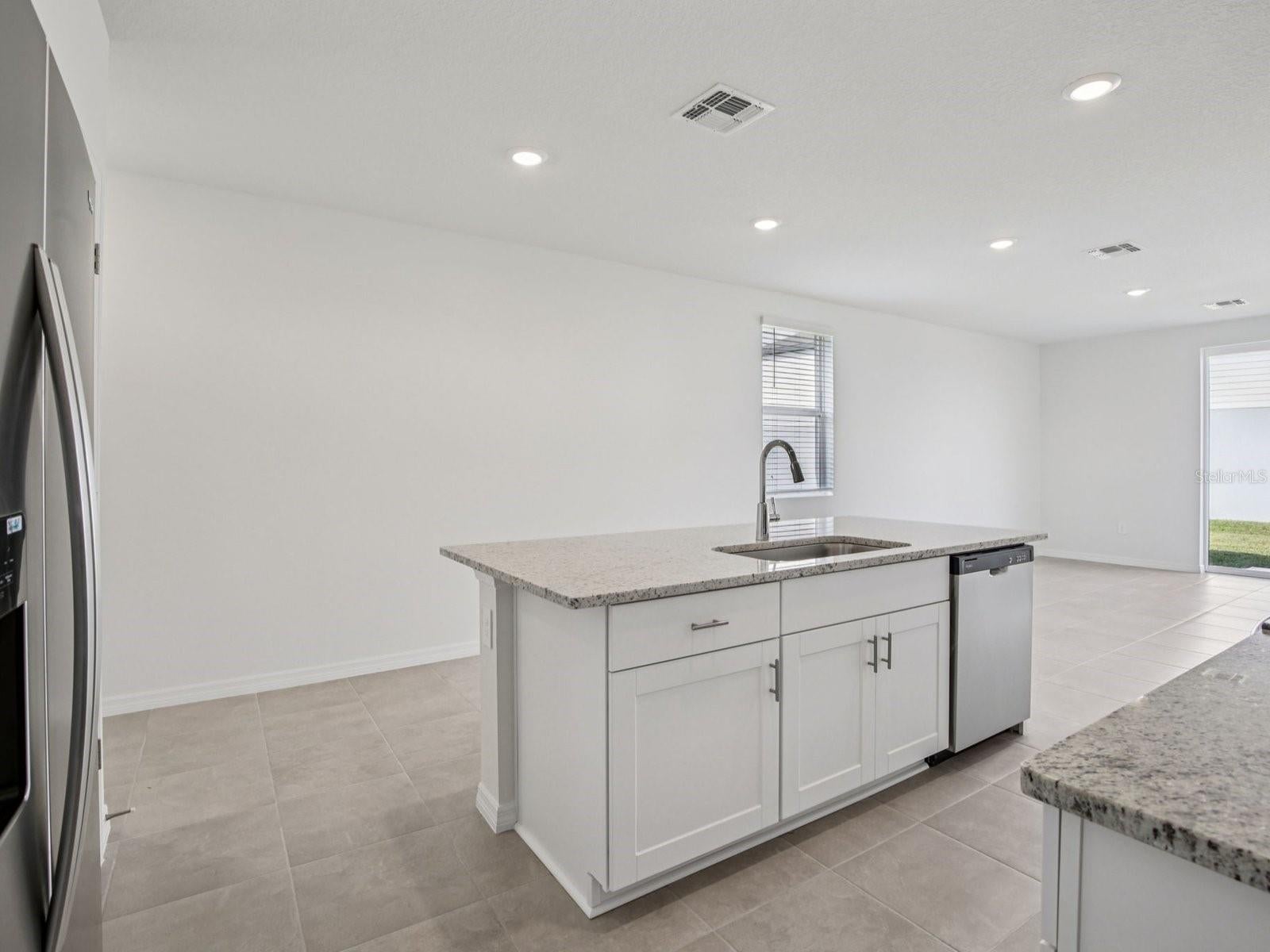 LEYLAND PRESERVE - Residential