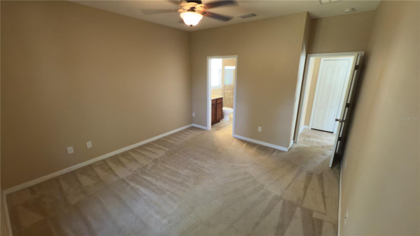 PALMER OAKS ESTS, UNIT 1 - Residential Lease