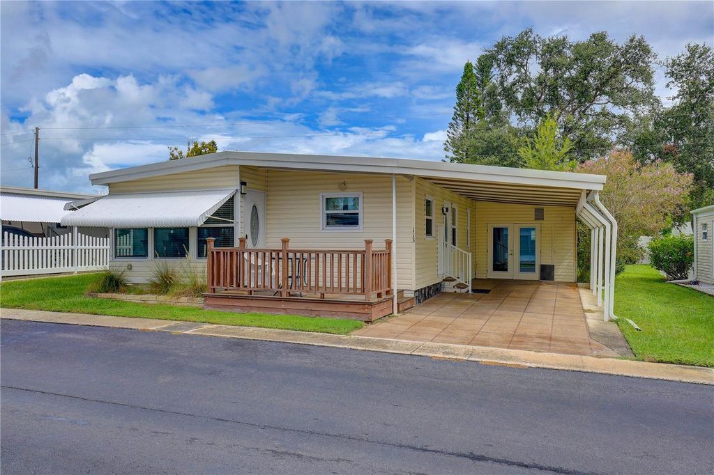 Photo of 113 Royal Palm Circle, Largo, FL 33778 (MLS # TB8422562)