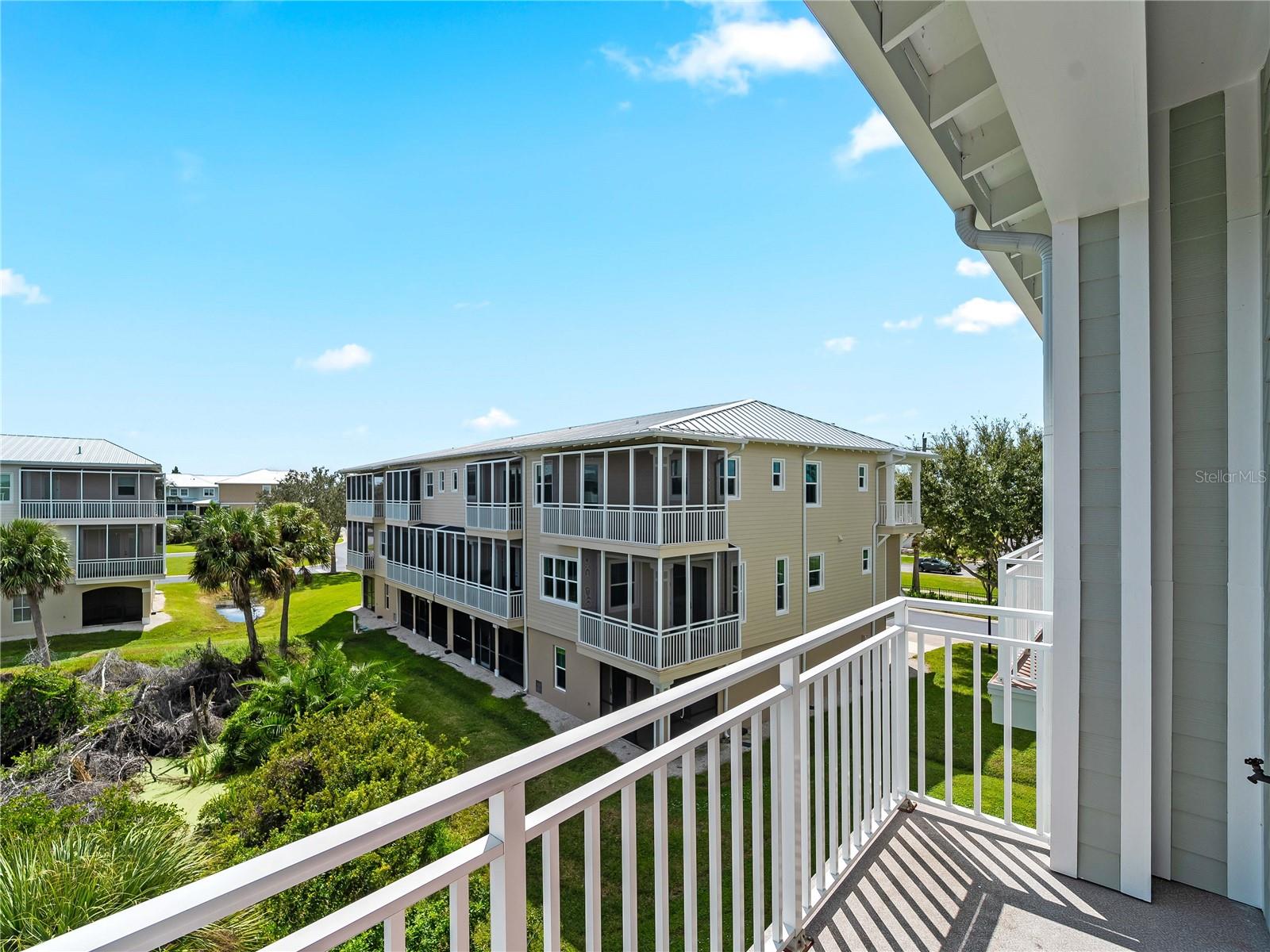 LANDINGS AT CORAL CREEK - Residential