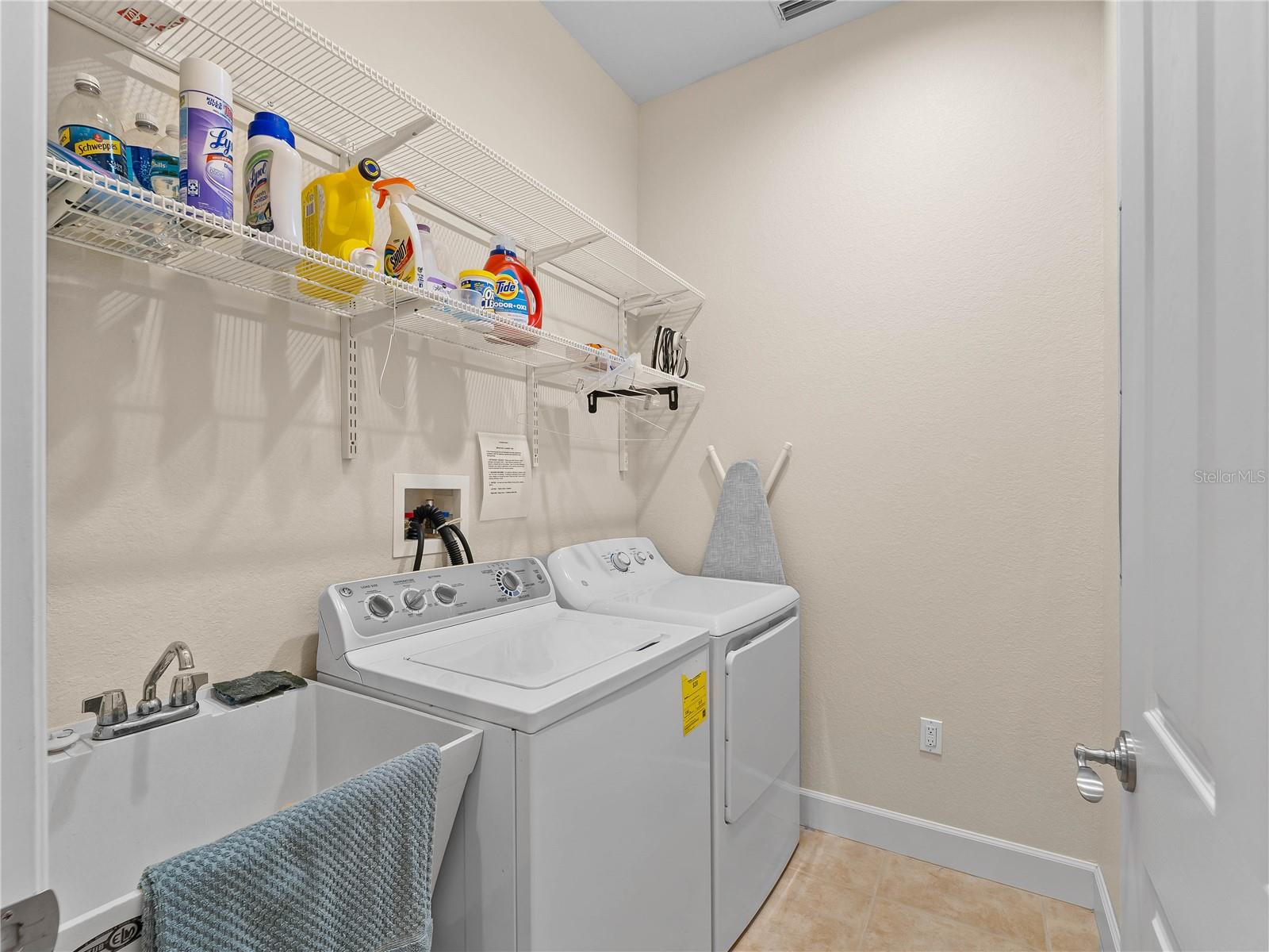 LANDINGS AT CORAL CREEK - Residential