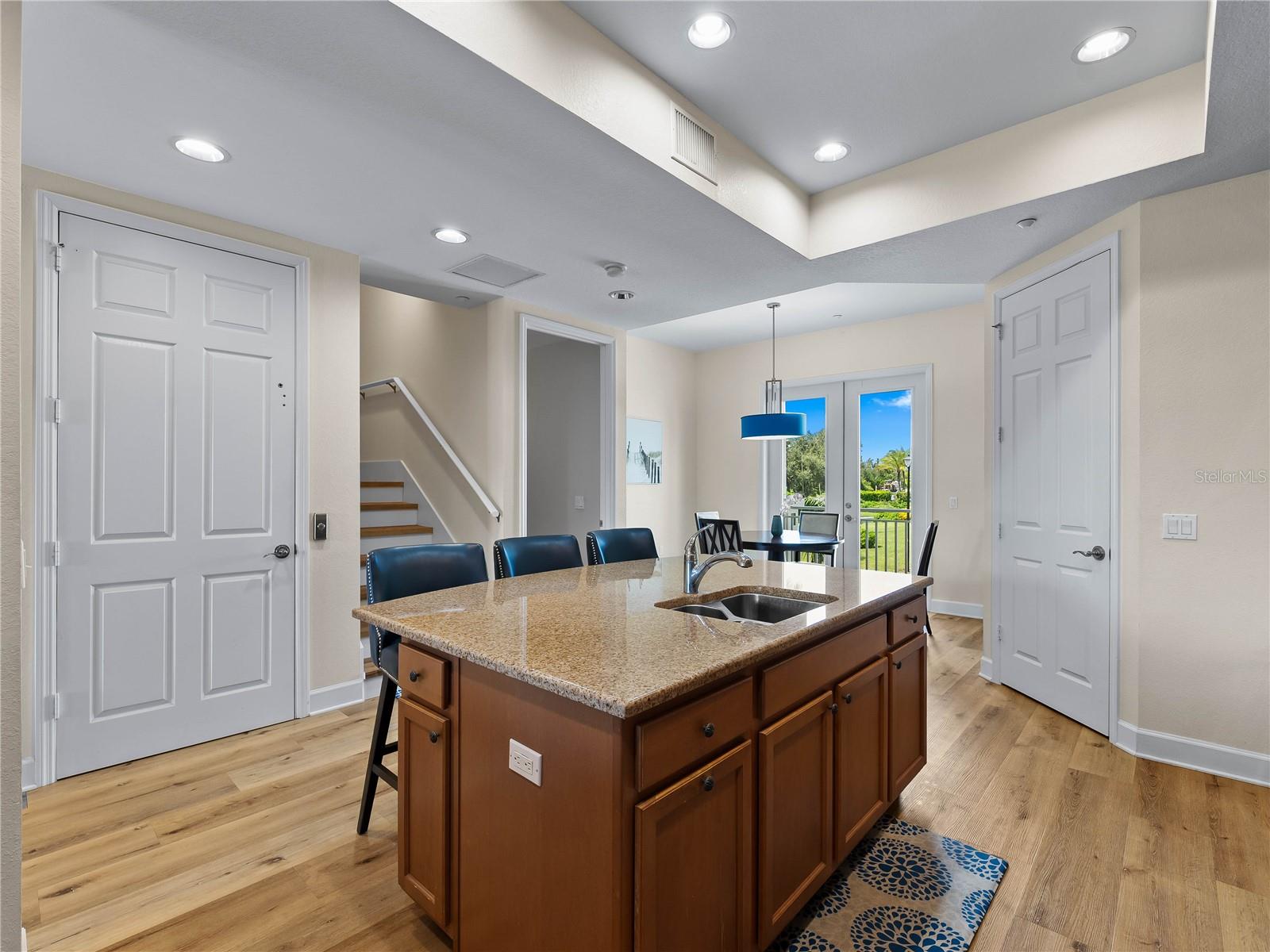 LANDINGS AT CORAL CREEK - Residential