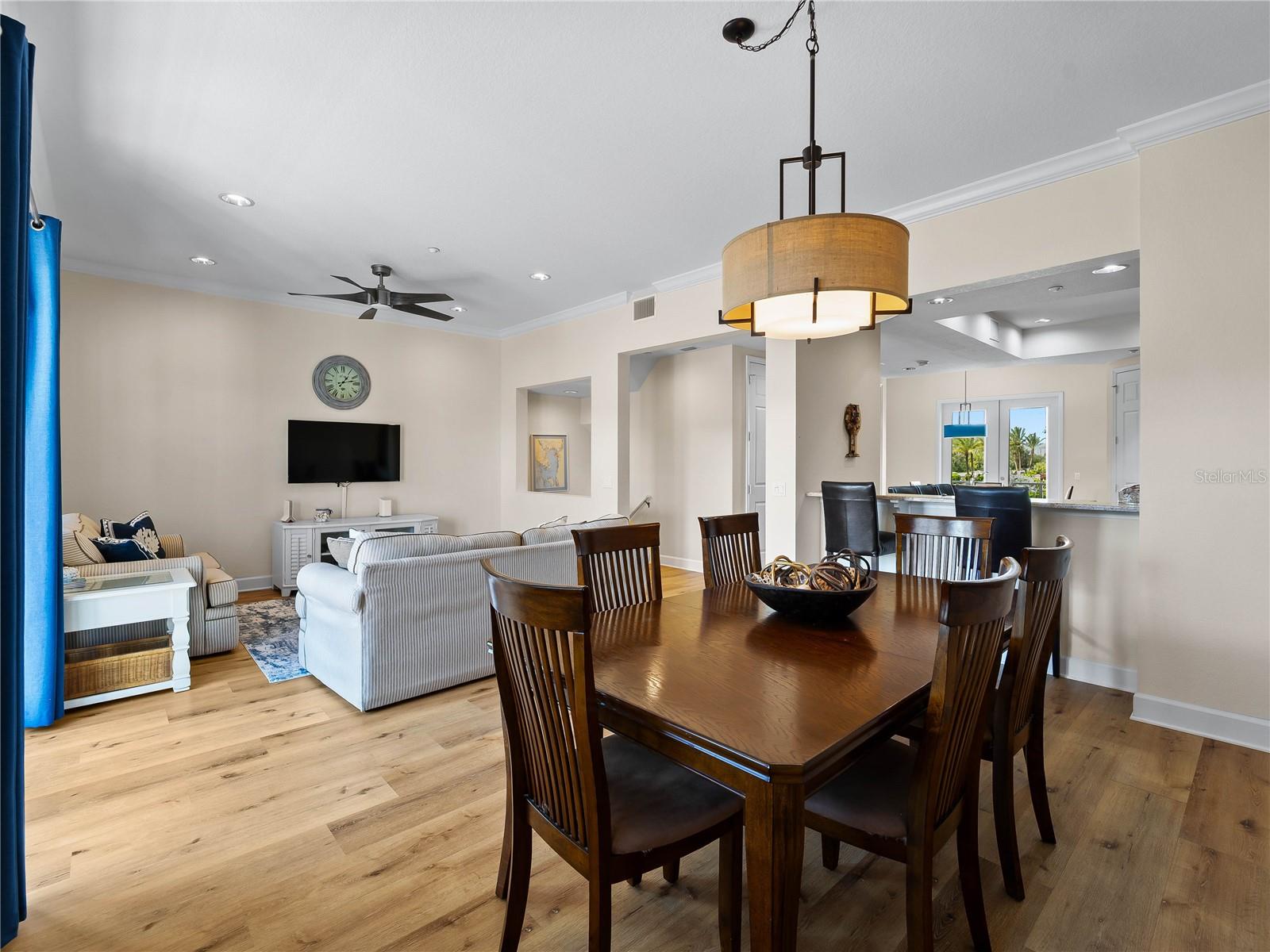 LANDINGS AT CORAL CREEK - Residential