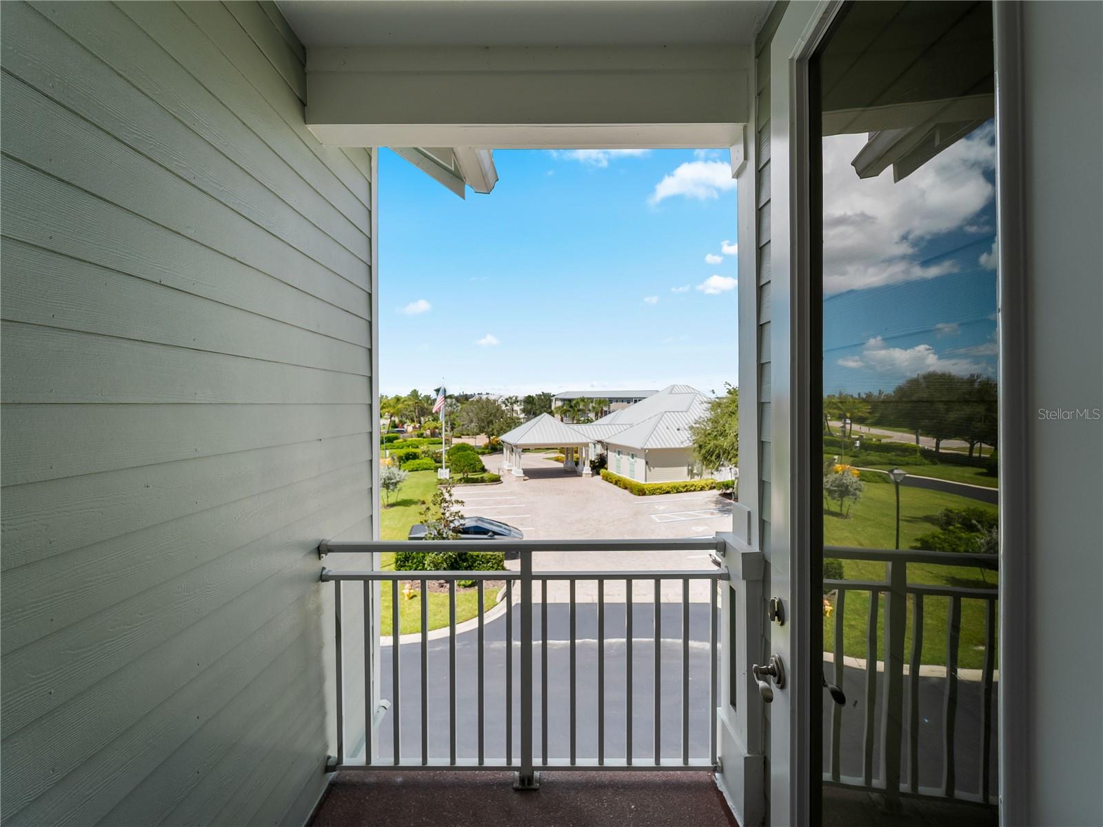 LANDINGS AT CORAL CREEK - Residential