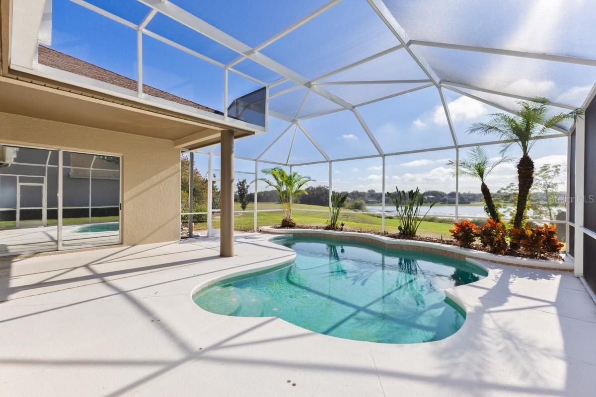 WESTMINSTER LANDING PH 01 - Residential