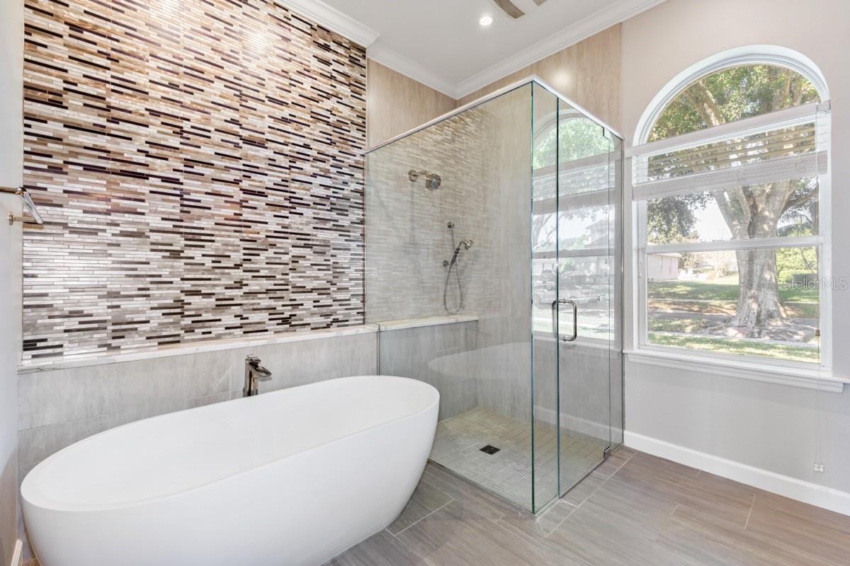 7704 KINGS PASSAGE AVENUE