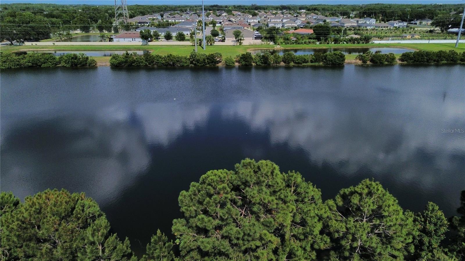 WEST LAKE TWNHMS PH 1 - Residential Lease