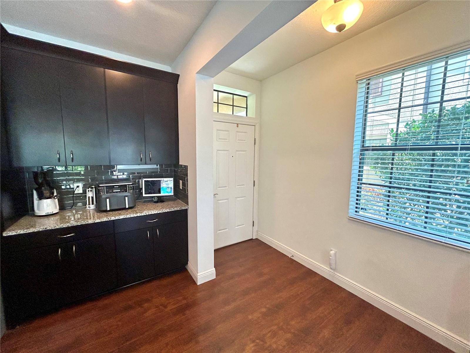 WEST LAKE TWNHMS PH 1 - Residential Lease