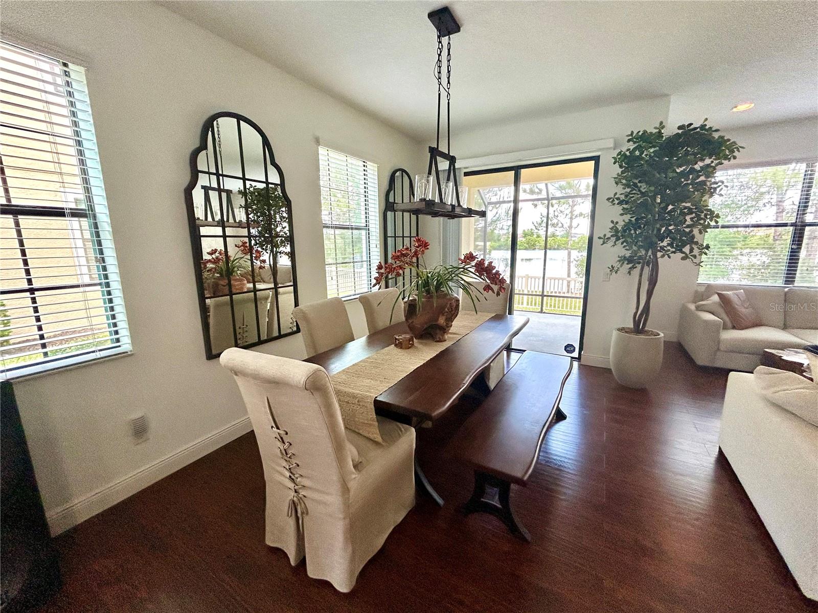 WEST LAKE TWNHMS PH 1 - Residential Lease