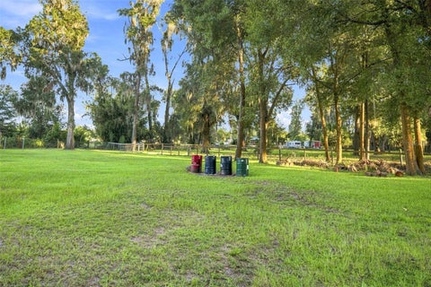Tiny photo for 1050 NE 165th Street, Citra, FL 32113 (MLS # O6437527)