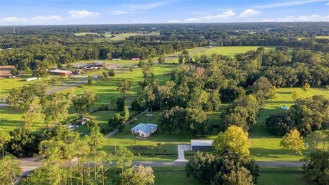 Tiny photo for 1050 NE 165th Street, Citra, FL 32113 (MLS # O6437527)