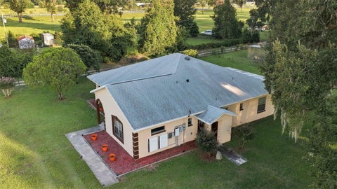 Tiny photo for 1050 NE 165th Street, Citra, FL 32113 (MLS # O6437527)