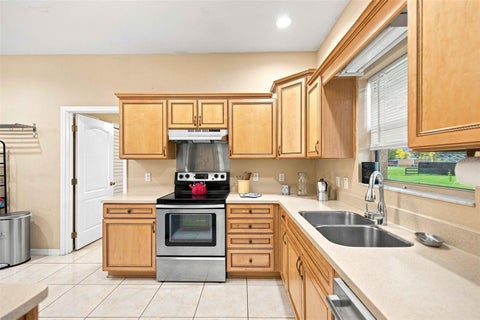 Tiny photo for 1050 NE 165th Street, Citra, FL 32113 (MLS # O6437527)